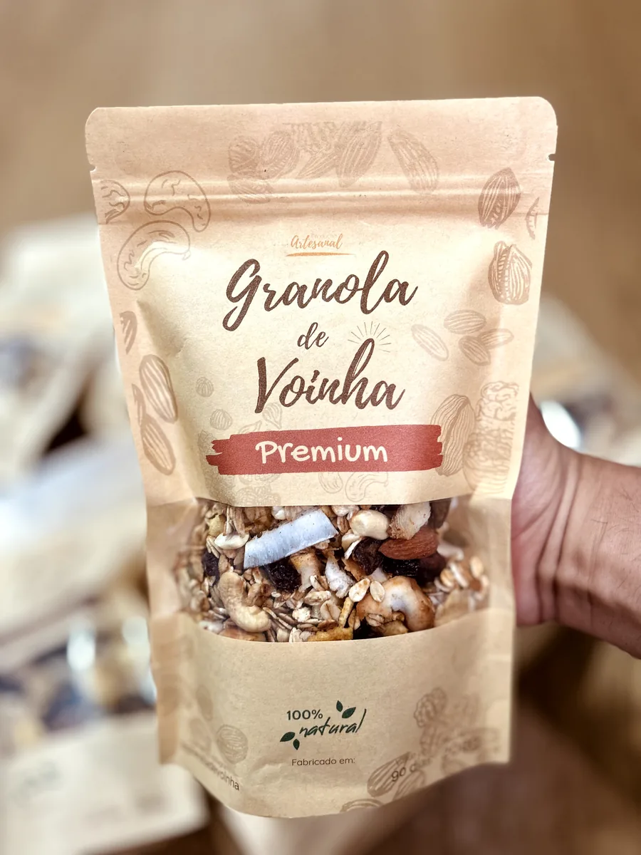 Granola Premium artesanal com avelã, amêndoa, damasco e sementes de abóbora
