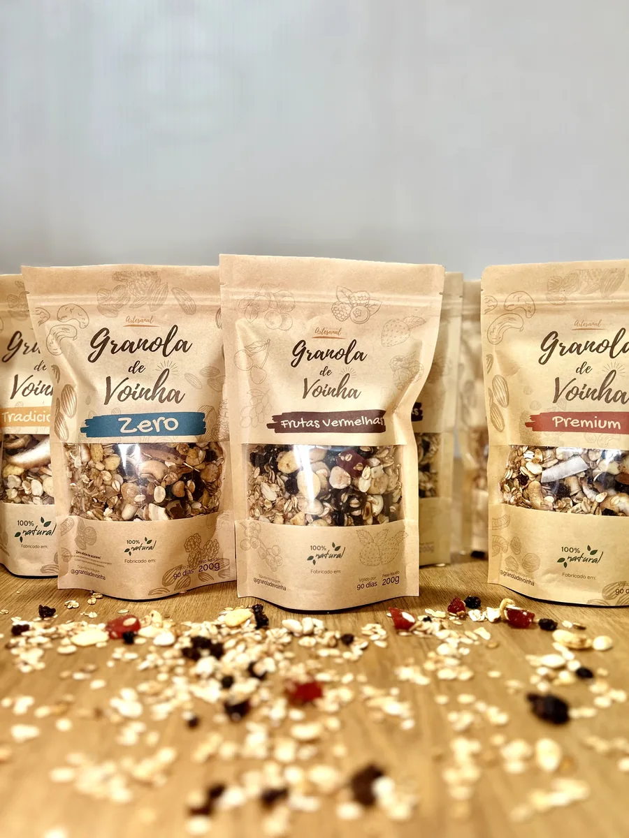 Todos os sabores de granola artesanal de Voinha — Tradicional, Premium, Frutas Vermelhas e Zero